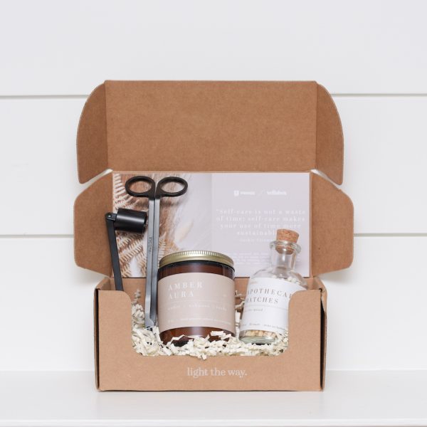 Fringe x Vellabox Candle Care Kit