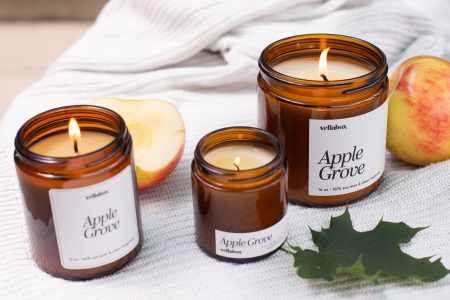 vellabox apple scented fall candle