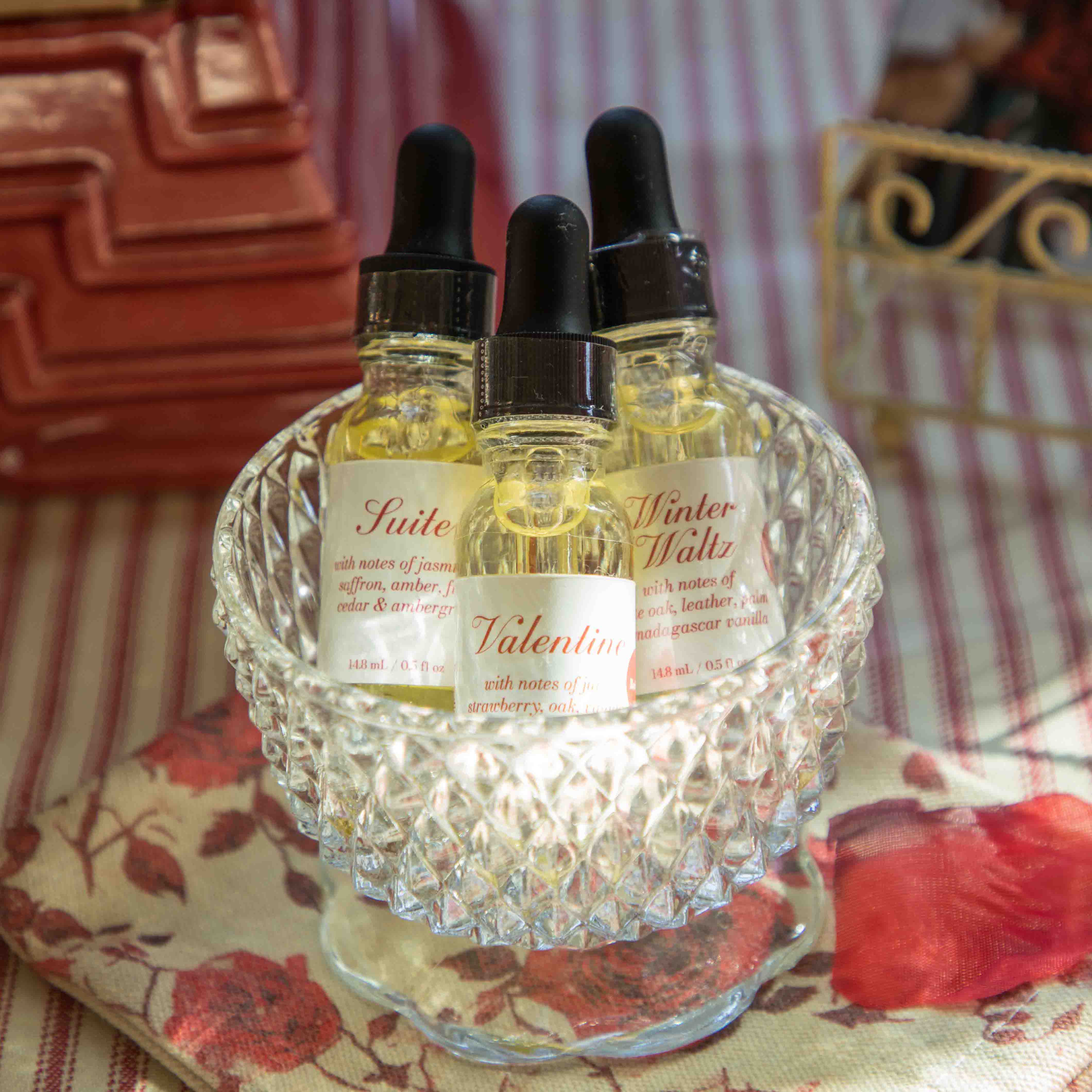 Winter Waltz Body Oil - Image 2
